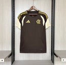 Camisa Flamengo 26/27 Treino Marrom Masculina Adidas — frente completa sem patrocinadores